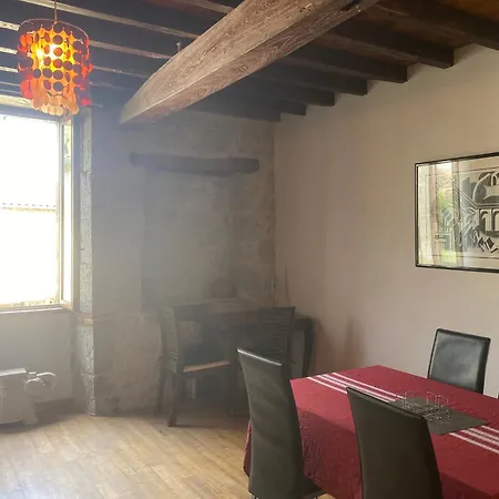 Chez Sophie -chambres D’hôtes, Et équestre Couette-café