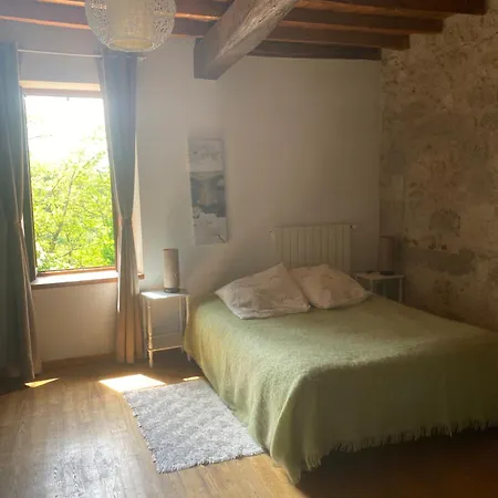 Chez Sophie -chambres D’hôtes, Et équestre 3*