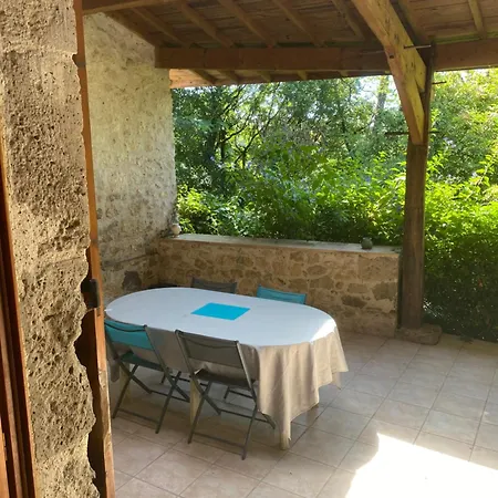 Chez Sophie -chambres D’hôtes, Et équestre Clermont-Dessous